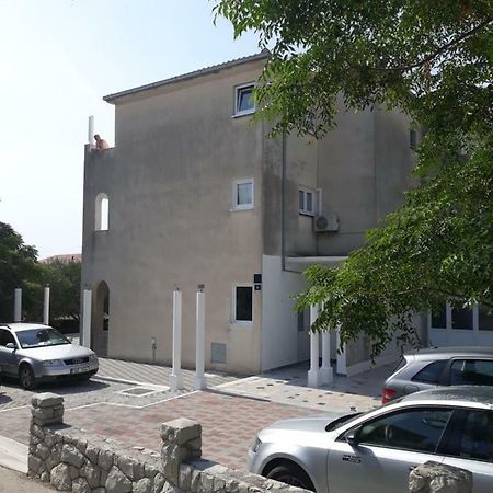 Apartments Erceg 奥米什 外观 照片