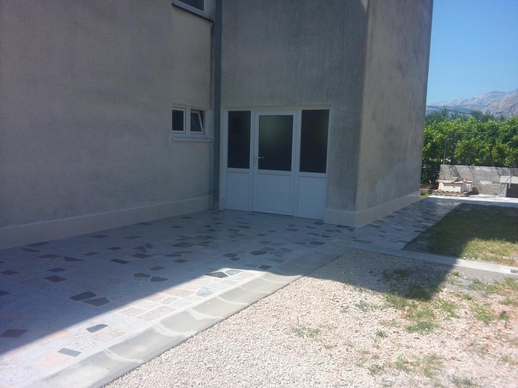 Apartments Erceg 奥米什 外观 照片