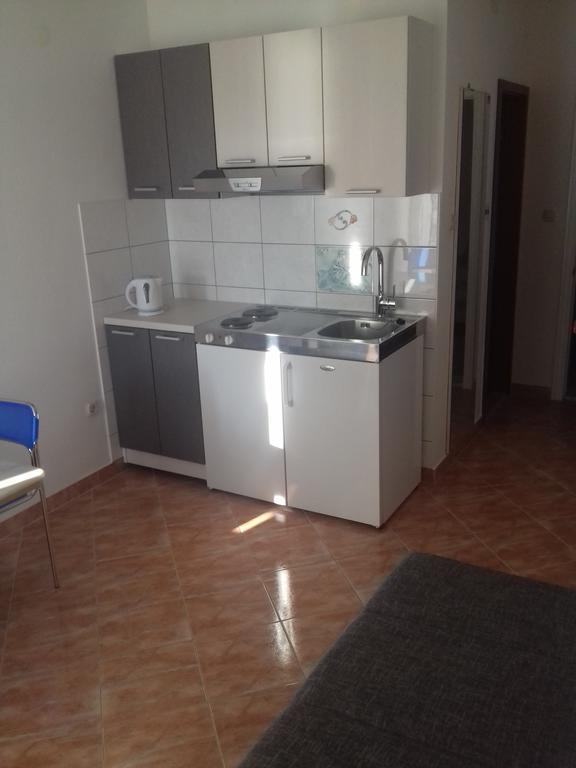 Apartments Erceg 奥米什 外观 照片